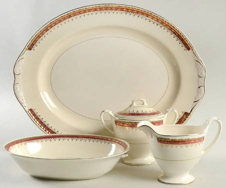 Monarch 5 Piece Hostess Set