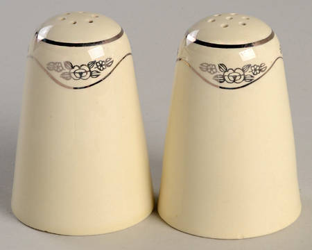 Silver Rose Patrician Silver Scroll Salt & Pepper Set