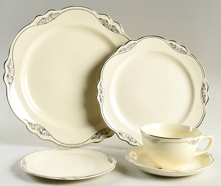 Silver Rose Patrician Silver Scroll 5 Piece Place Setting