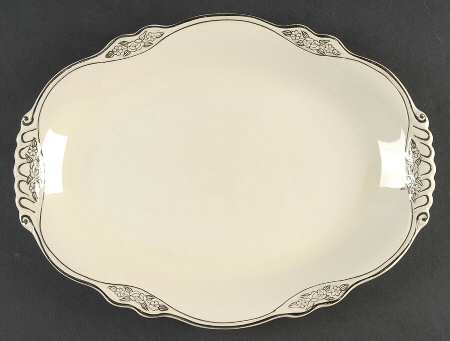 Silver Rose Patrician Silver Scroll 11" Oval Serving Platter