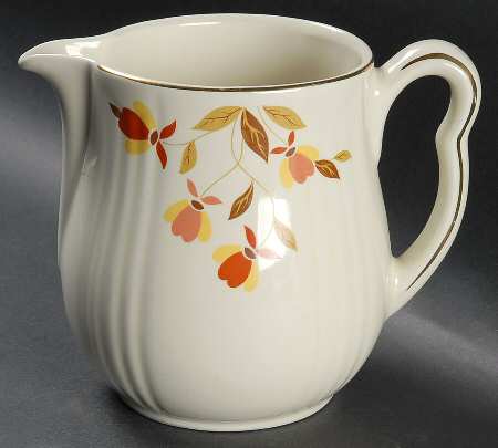 Autumn Leaf 40 Oz Rayed Utility Jug