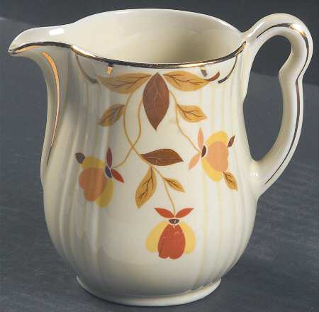 Autumn Leaf Rayed Creamer