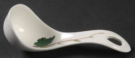 Mulberry Gravy Ladle Solid Piece