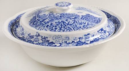 Silverdale Round Covered Vegetable