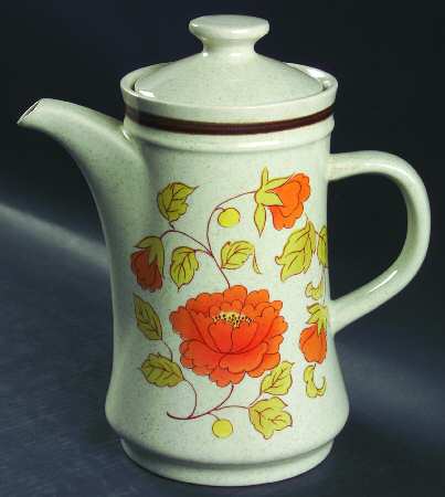 Monterey Coffee Pot & Lid by Haniwa
