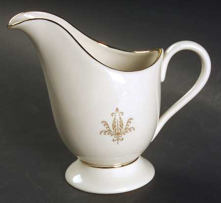 Brentwood Castles Creamer