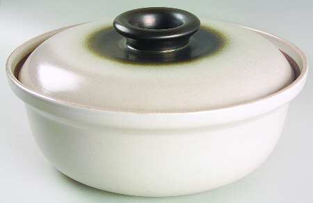 Sea & Sand (Coupe Shape) 4 Quart Round Covered Casserole