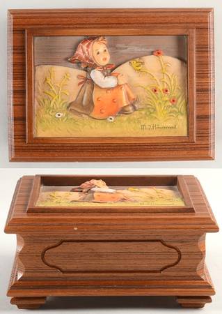 Four Seasons Music Box In Tune - Boxed