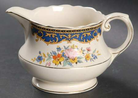 5602 Creamer
