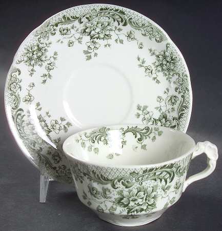 Maine Green Flat Cup & Saucer Set