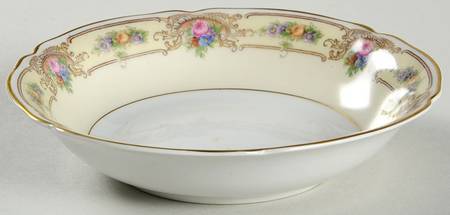 The Ascot Fruit/Dessert (Sauce) Bowl