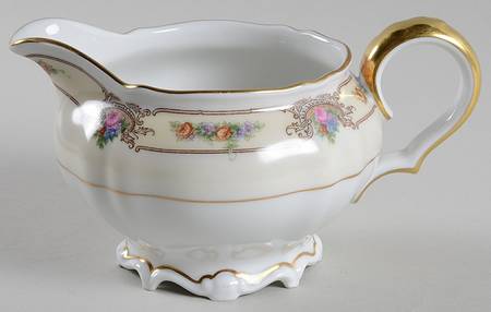 The Ascot Creamer
