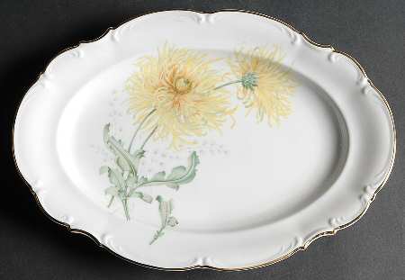 The Chrysanthemum 12" Oval Serving Platter
