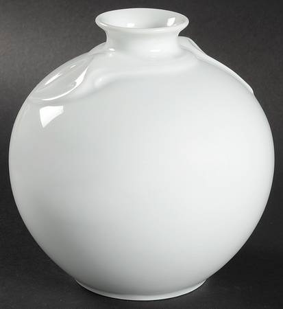 Fleuron White 5" Bud Vase