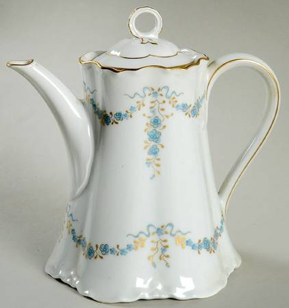 Fontainebleau Coffee Pot & Lid
