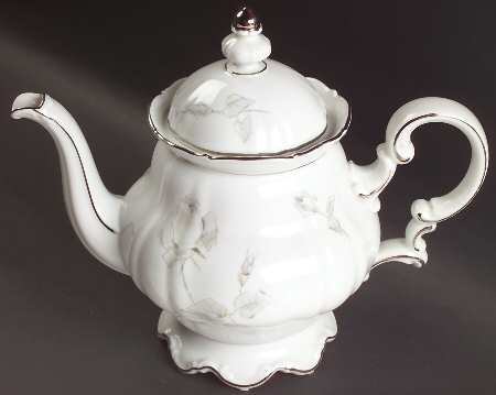 Gray Rose Teapot & Lid