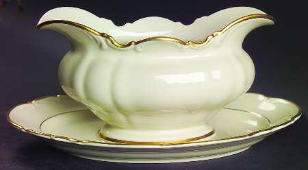 Hamilton Gravy Boat with Attached Underplate