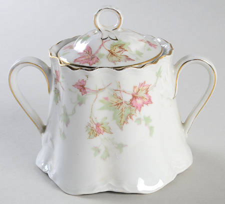 Maple Leaf (Scalloped) Sugar Bowl & Lid