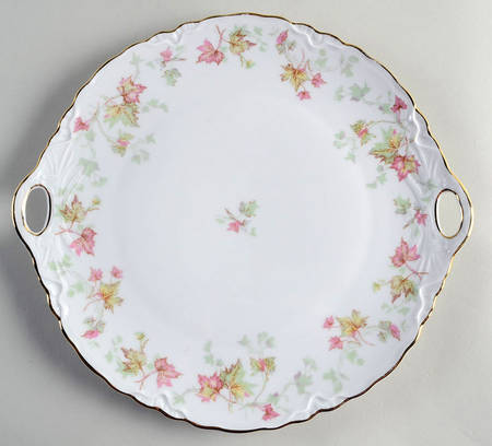 Maple Leaf (Scalloped) Handled Cake Plate