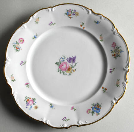 Mayfair (White, 7619) Dinner Plate