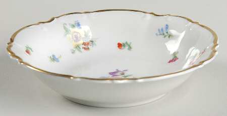 Mayfair (White, 7619) Fruit/Dessert (Sauce) Bowl