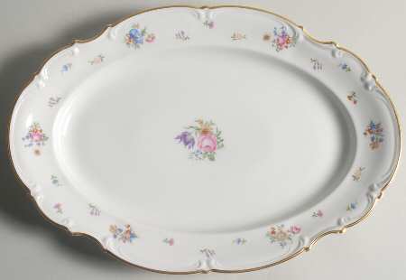 Mayfair (White, 7619) 15" Oval Serving Platter