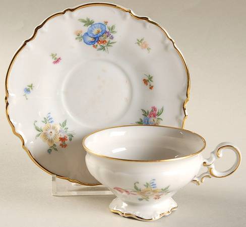 Mayfair (White, 7619) Footed Demitasse Cup & Saucer Set