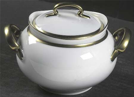 Norfolk Sugar Bowl & Lid