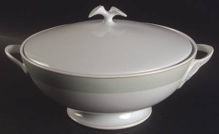 Printemps Round Covered Vegetable
