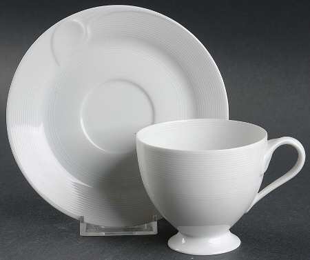 Rotonde Footed Cup & Saucer Set