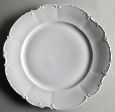 Sylvia (All White, No Trim) 13" Chop Plate (Round Platter)