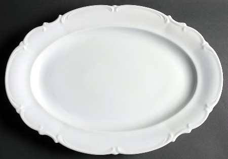 Sylvia (All White, No Trim) 17" Oval Serving Platter