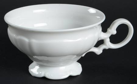 Sylvia (All White, No Trim) Footed Cup