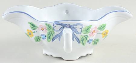 Bow Gravy Boat