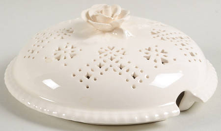 Creamware Pierced Lid for Sugar Bowl