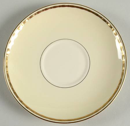 G3486 Saucer by Homer Laughlin 