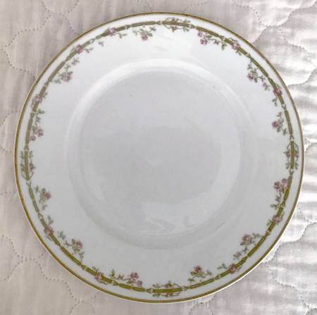 Schleiger 1095-1 Dinner Plate