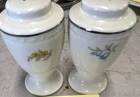 G3453 Salt & Pepper Set