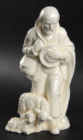 Nativity All White Figures Tm4-Shepherd Standing - Boxed