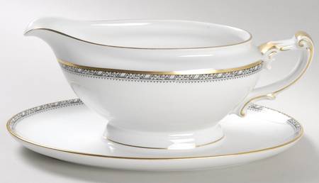 HC508 Gravy Boat with Attached Underplate
