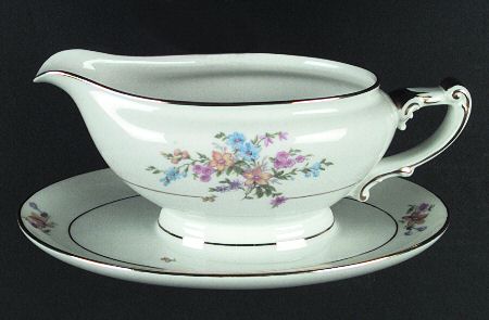 74376 Gravy Boat with Attached Underplate by Heinrich - H&C