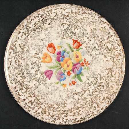 Old English Sampler Cake Plate
