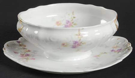 Schleiger 339J Gravy Boat with Attached Underplate
