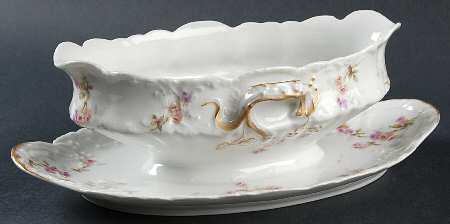 Schleiger 339J Gravy Boat with Attached Underplate