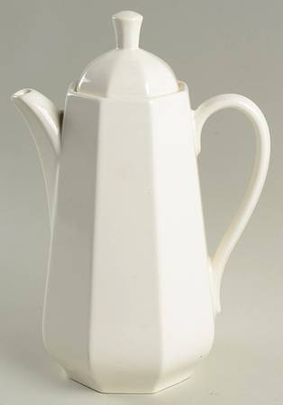 Heritance White Coffee Pot & Lid