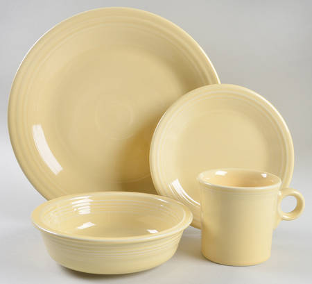 Fiesta Yellow (Intro 1987) 4 Piece Place Setting