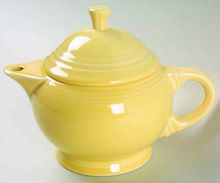 Fiesta Yellow (Intro 1987) Small Teapot & Lid