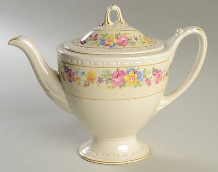 Roselane Teapot & Lid