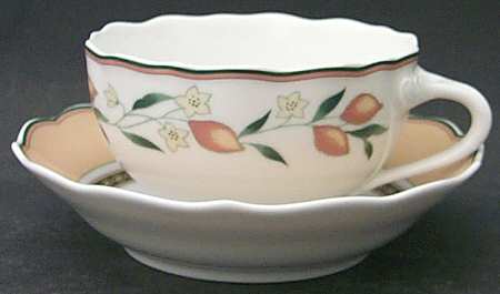 Alfabia Flat Cup & Saucer Set