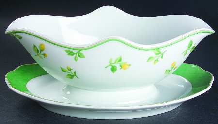Summerdream Gravy Boat with Attached Underplate